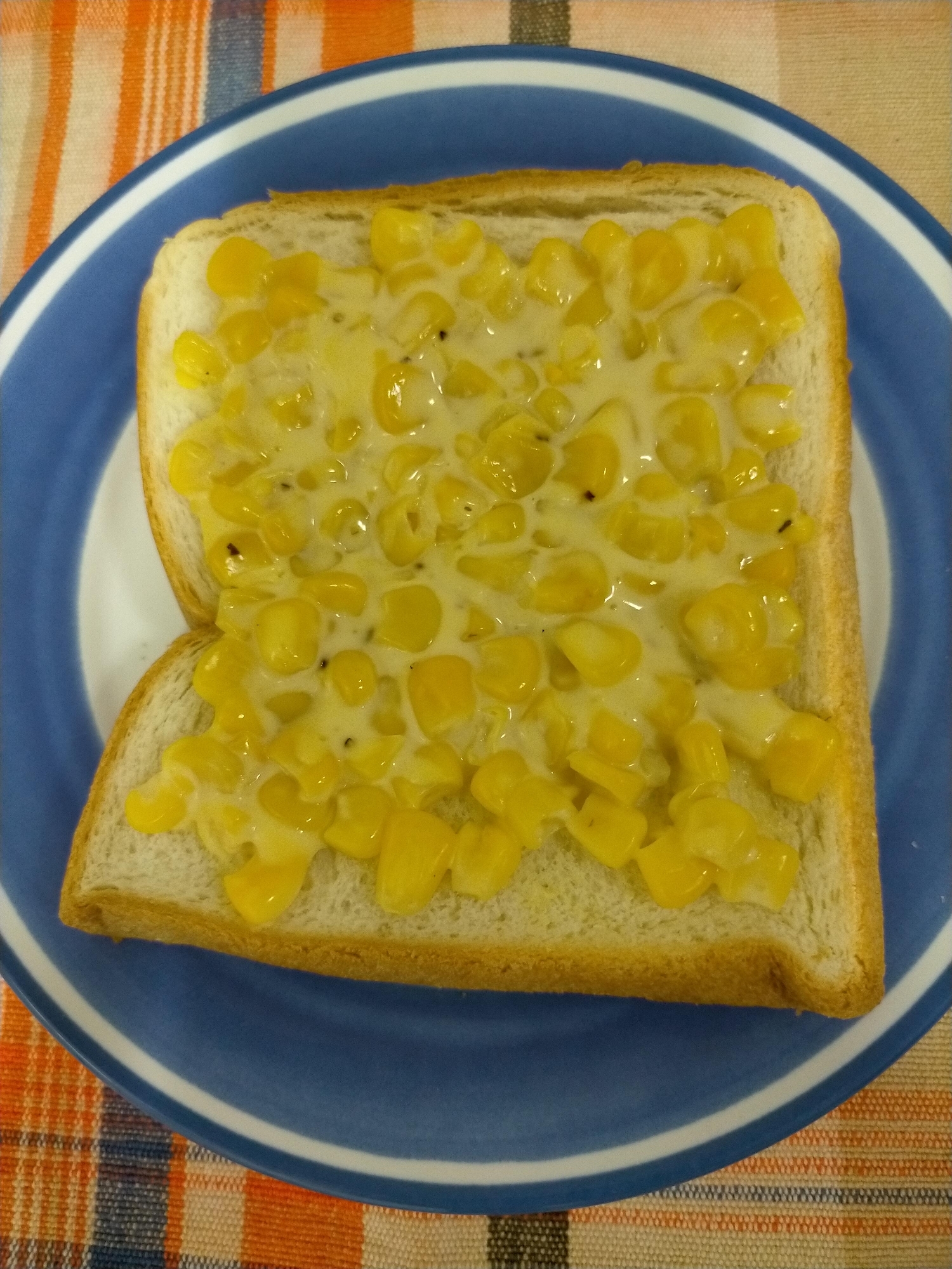 コーンマヨトースト