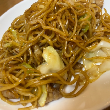 とんかつソースの濃厚焼きそば