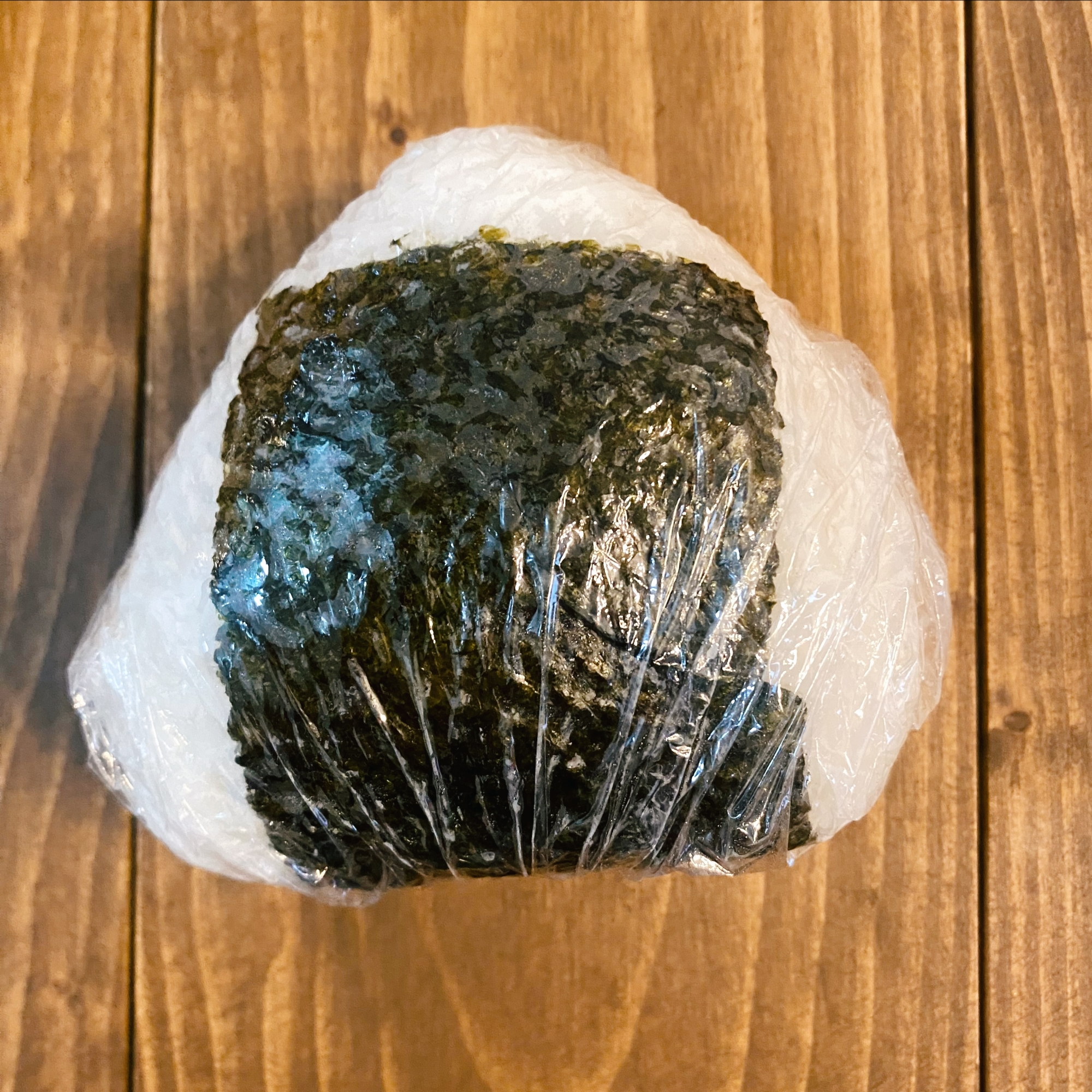 ・ꕤ 鮭と枝豆のおにぎり ꕤ・