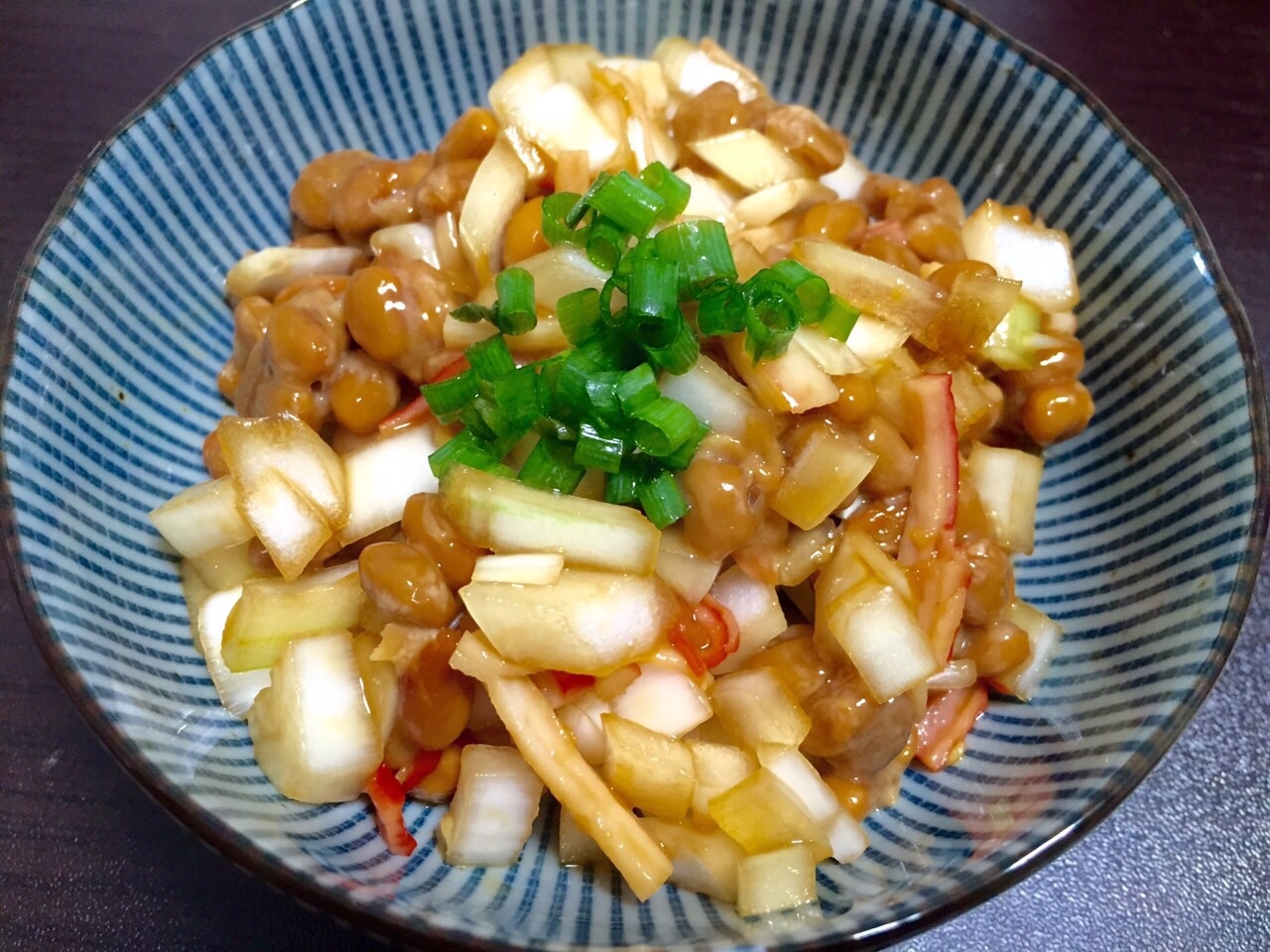 お酒の簡単おつまみ♪納豆×タマネギ×カニカマ