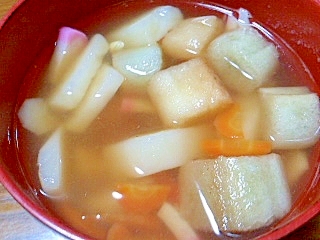 お麩とかまぼこと野菜の具だくさん和風スープ