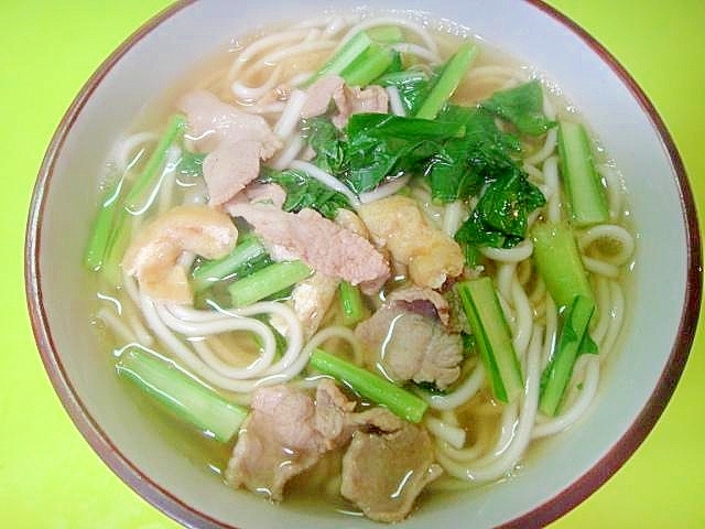 カブの葉と豚肉のうどん