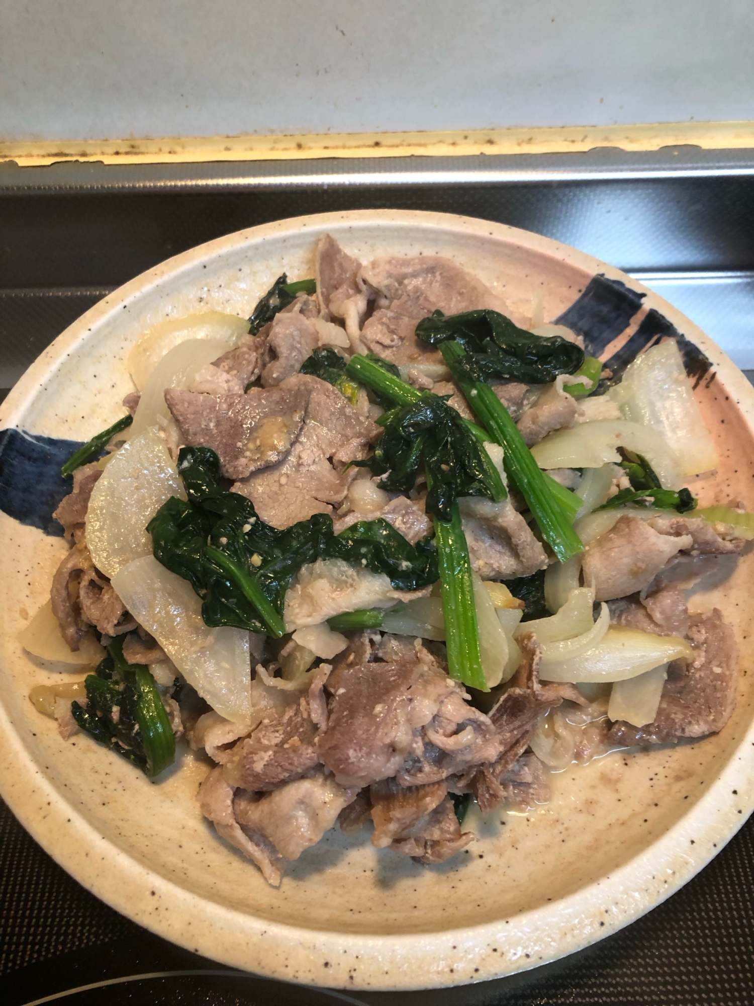 豚肉とほうれん草のごま味噌豆乳炒め^_^