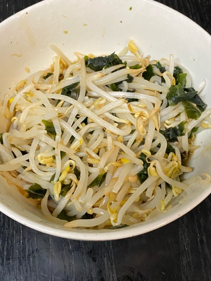 レンジで簡単！もやしとわかめの酢の物