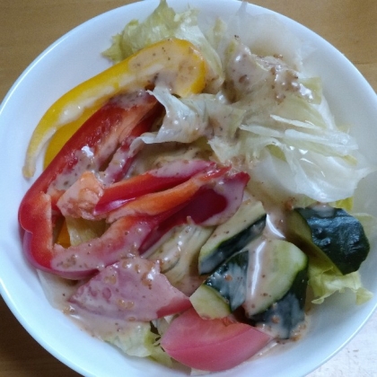 レタス玉ねぎサラダ
