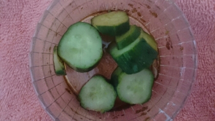 まずは野菜を食べたいので簡単サラダで助かります(^^)ご馳走様でした♪