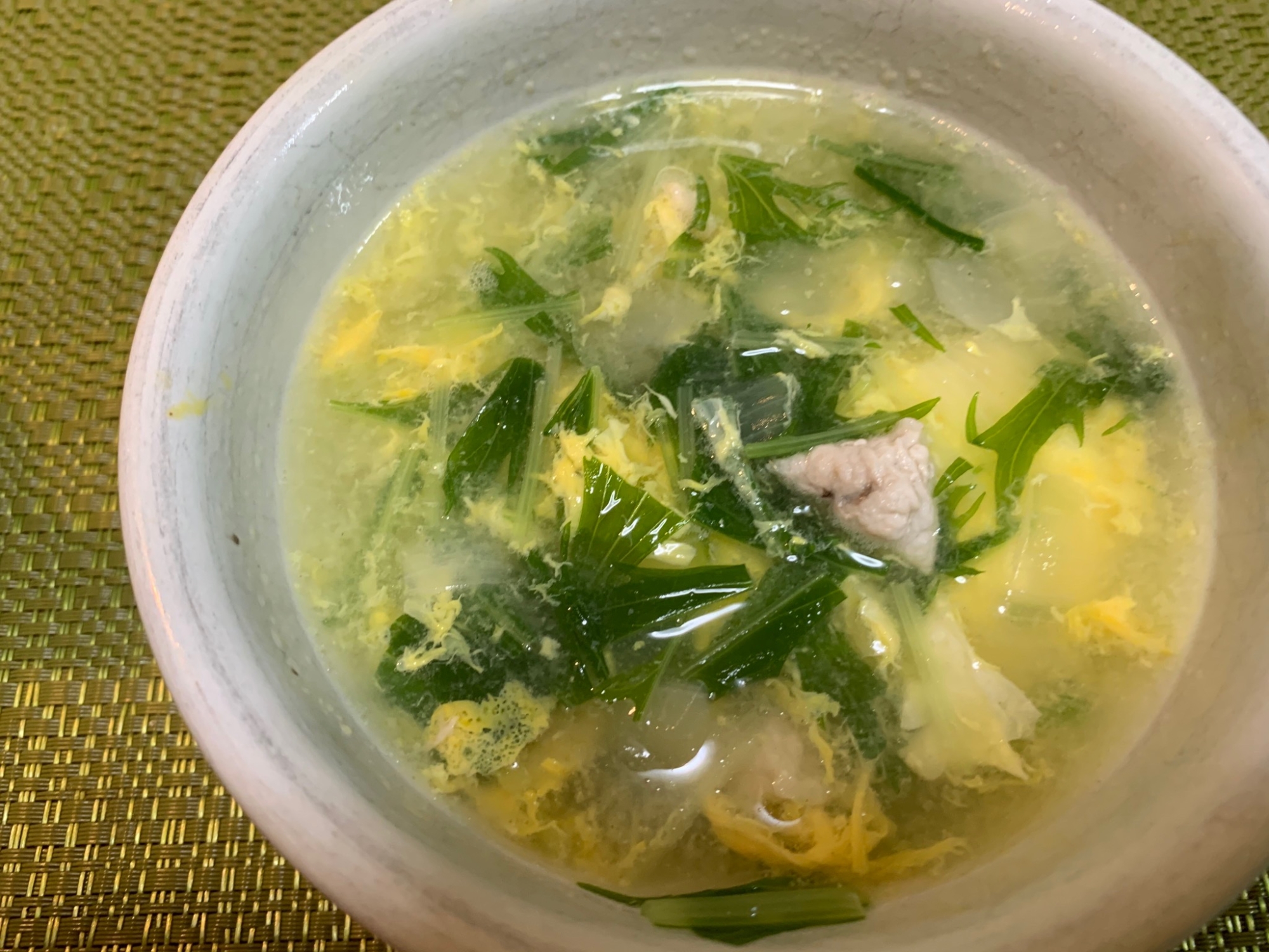 水菜の鶏ガラたまごスープ