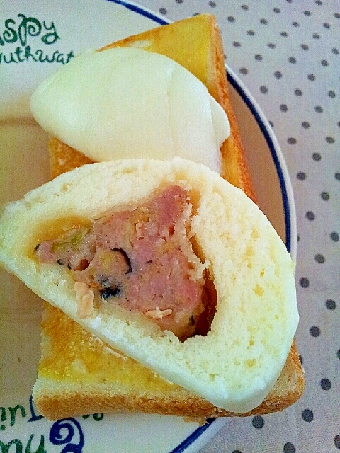 肉まんの辛子マヨ醤油トースト レシピ 作り方 By ラズベリっち 楽天レシピ