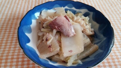 鯖缶白菜煮込み