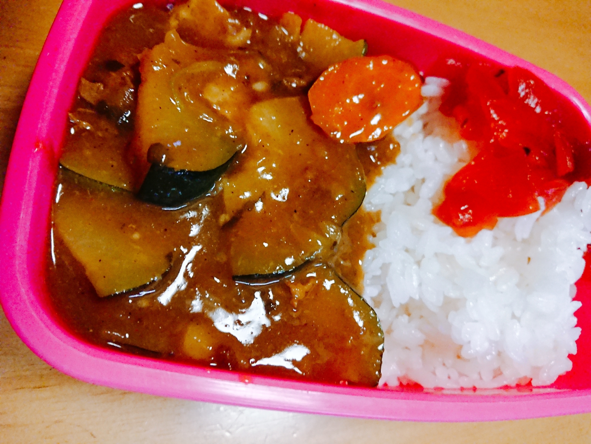 ズッキーニで夏野菜カレー弁当