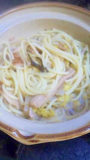 鍋の残りスープで煮込みパスタ