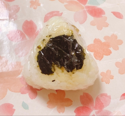 海苔の佃煮をトッピングしました！とても美味しくできました♪◕‿ ◕ ♡いつも美味しいレシピを教えてくれてありがとうございます♡( ◕‿ ‹ ）