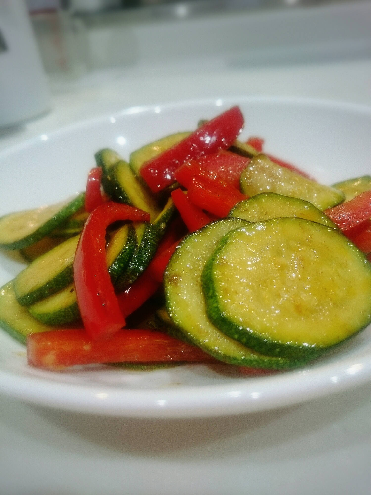 お弁当に ズッキーニとパプリカのマヨぽん炒め レシピ 作り方 By はこまる103 楽天レシピ お弁当に ズッキーニとパプリカのマヨぽん炒め レシピ 作り方 By はこまる103 楽天レシピ