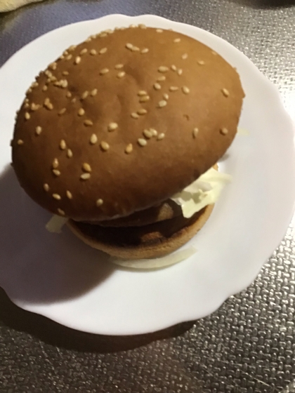 ハンバーガー(クォーターパウンダーバーガー)