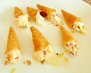 塩バニラアイスとんがりコーン レシピ 作り方 By ドキンちゃん0298 楽天レシピ