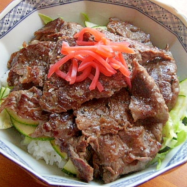 男の人にも すき焼き肉ソテー丼 岩塩 黒胡椒 レシピ 作り方 By ジョン リーバス 楽天レシピ 男の人にも すき焼き肉ソテー丼 岩塩 黒胡椒 レシピ 作り方 By ジョン リーバス 楽天レシピ