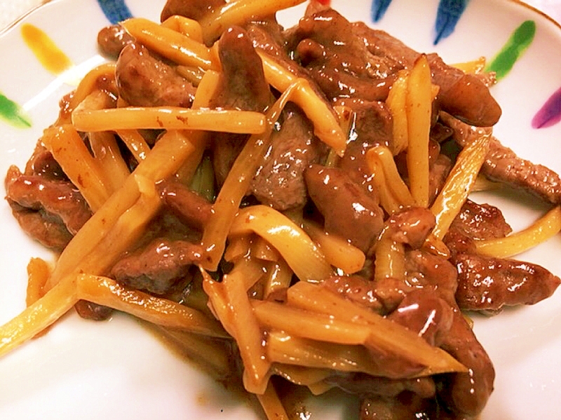 安い肉でも美味しく!筍と牛肉のソース炒め