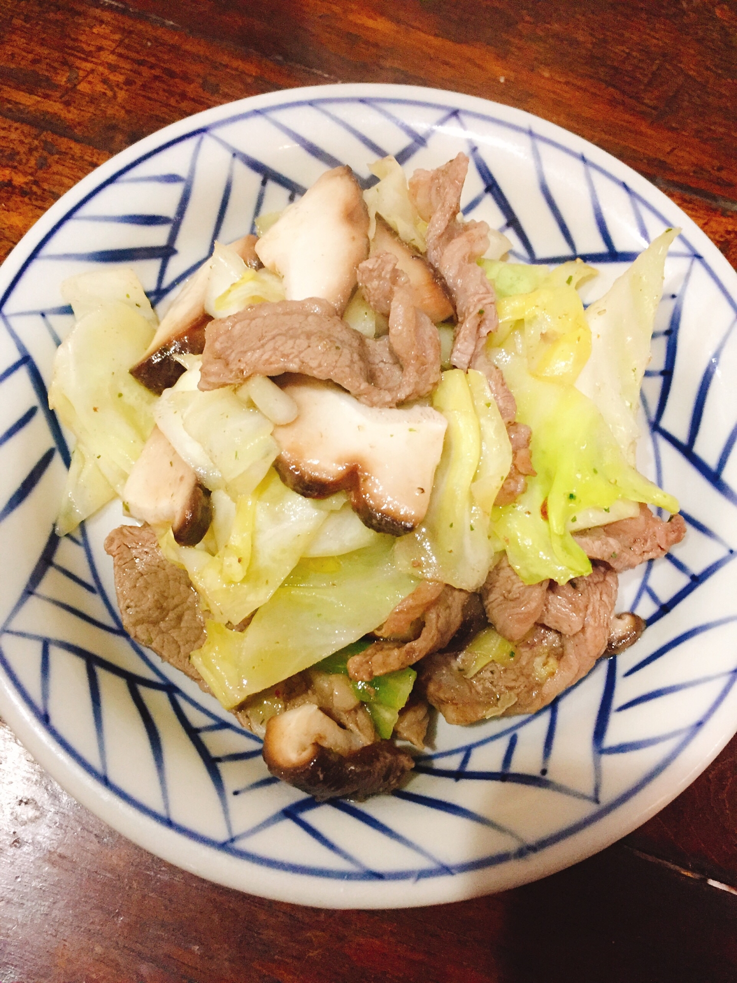 牛カルビで野菜炒め