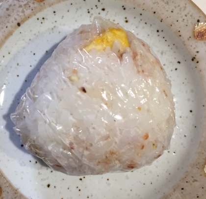 卵焼きおにぎり大好きです！海苔巻いてなくてすみません(＞人＜;)
とっても美味しかったです(o^^o)♪