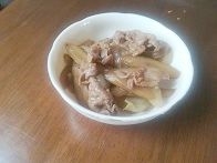 牛肉と新玉ねぎ＆ごぼうの甘辛炒め