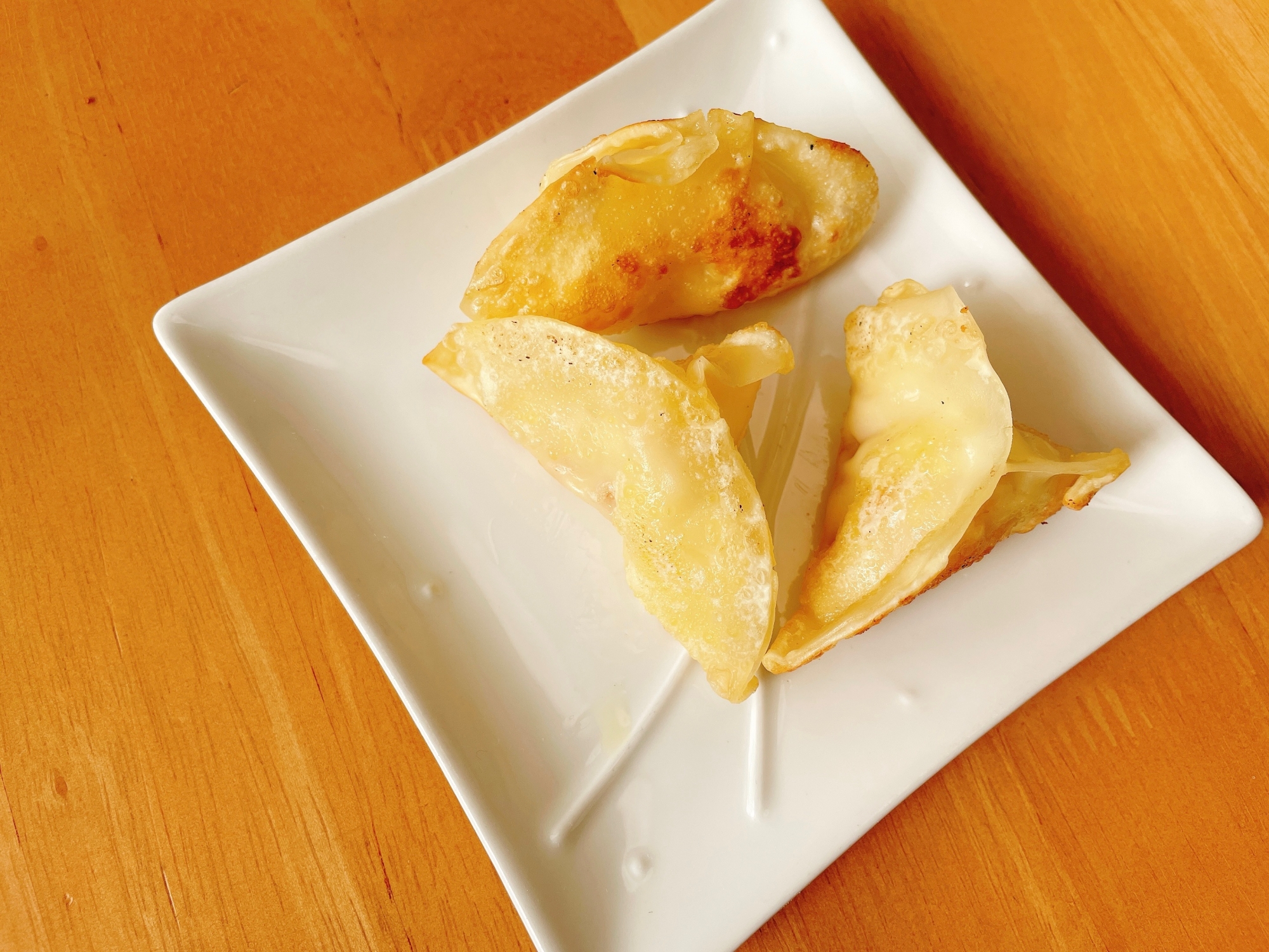餃子の皮でマッシュポテト揚げ焼き