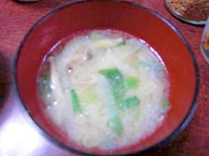 豚肉と大根の味噌汁