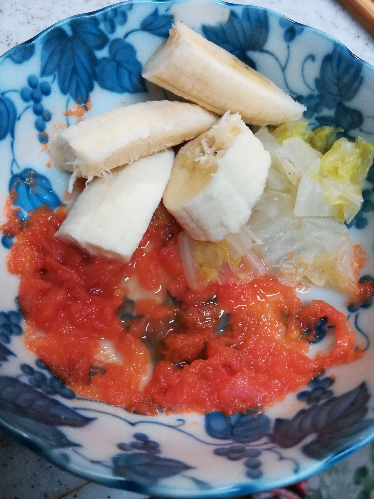 離乳食後期★白菜トマトとバナナサラダ