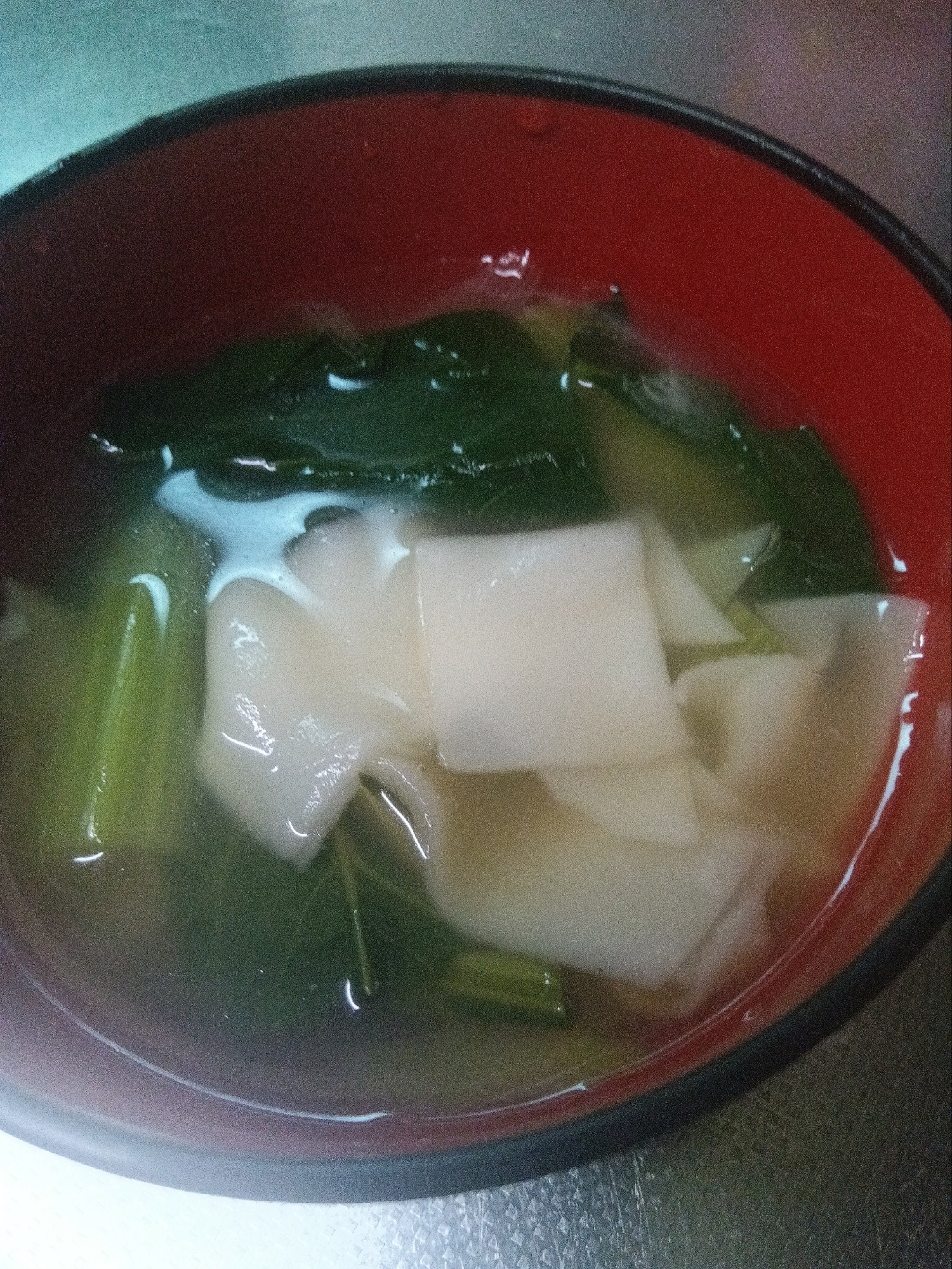 餃子の皮と小松菜のすまし汁