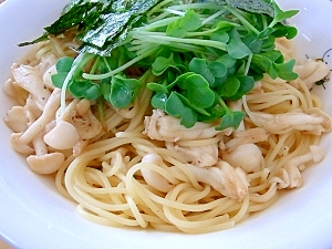 鶏むね肉とぶなしめじの白いパスタ レシピ 作り方 By もっちのあしあと 楽天レシピ 鶏むね肉とぶなしめじの白いパスタ レシピ 作り方 By もっちのあしあと 楽天レシピ