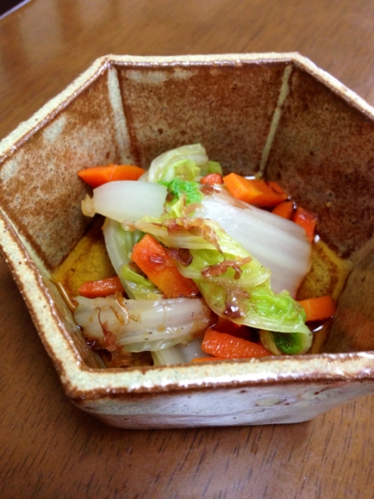 白菜とにんじんのおかか和え