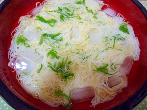 しそたっぷり♪黄＆白そうめん！