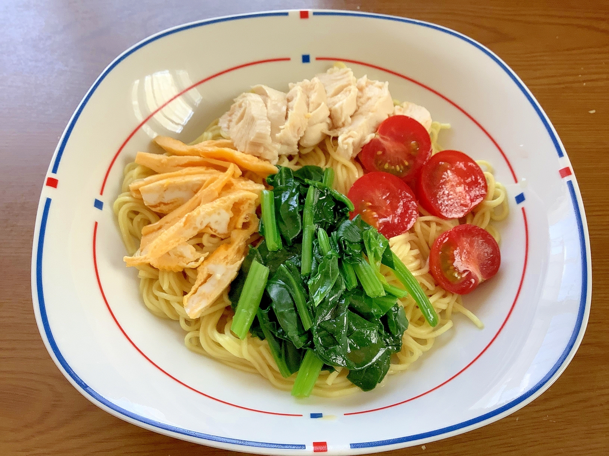 ささみとほうれん草の冷やし中華