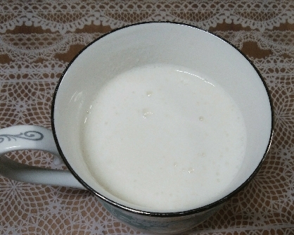 紅茶バニラ風味のホットミルク