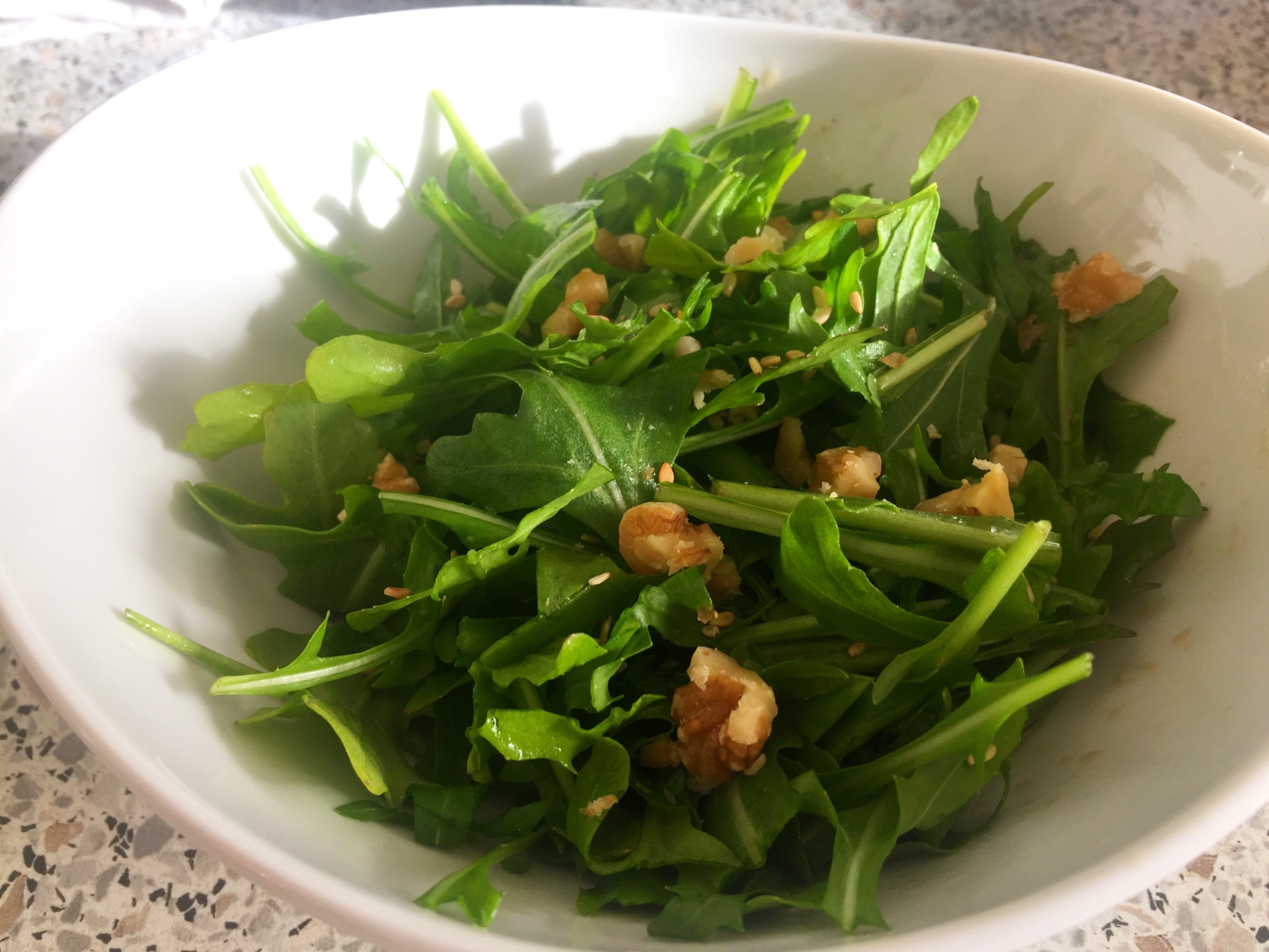 ダイエットに ルッコラのアジアンサラダ