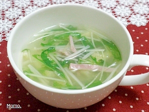 ほぼ即席♪水菜とハムの中華スープ