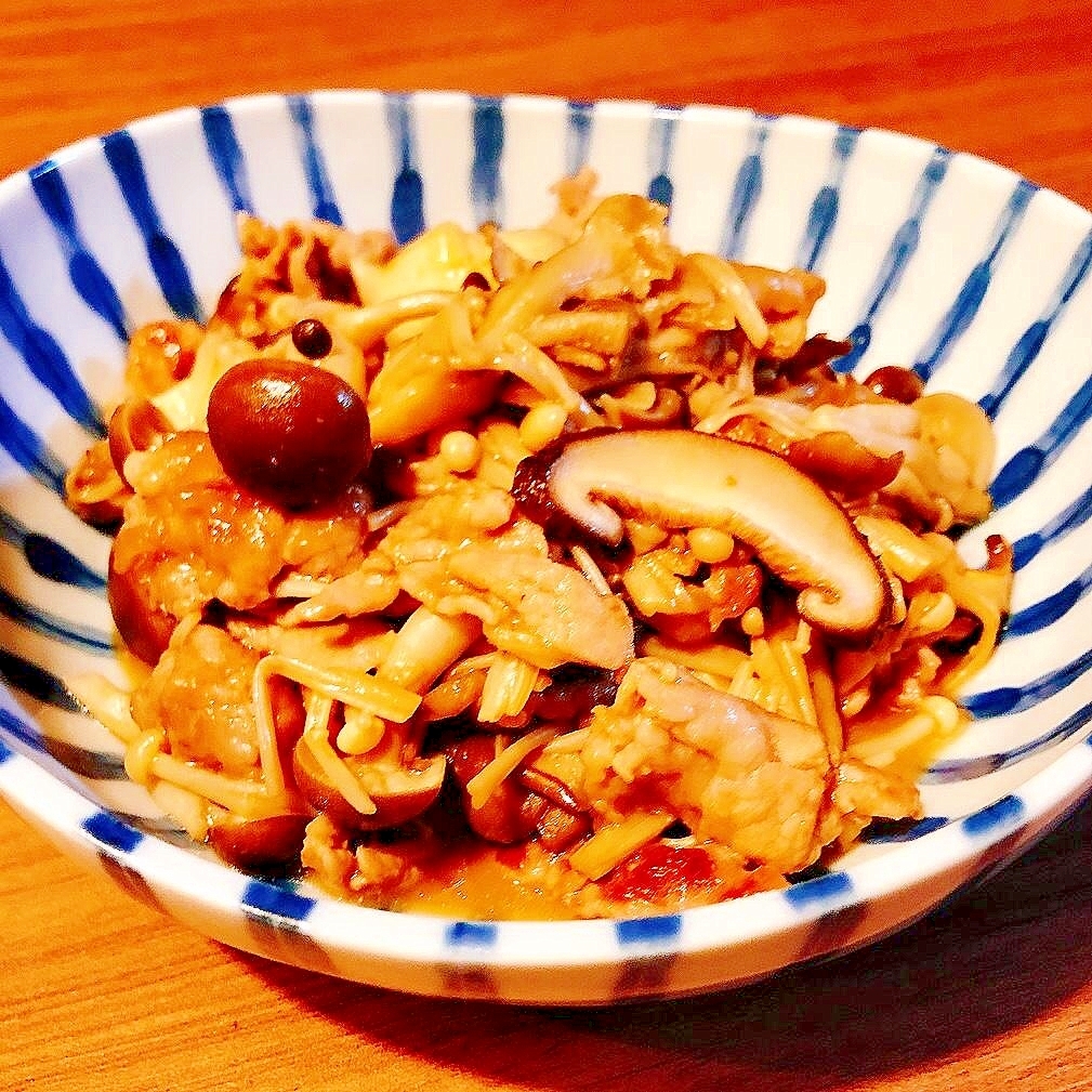 豚肉とたっぷりきのこのバター醤油炒め
