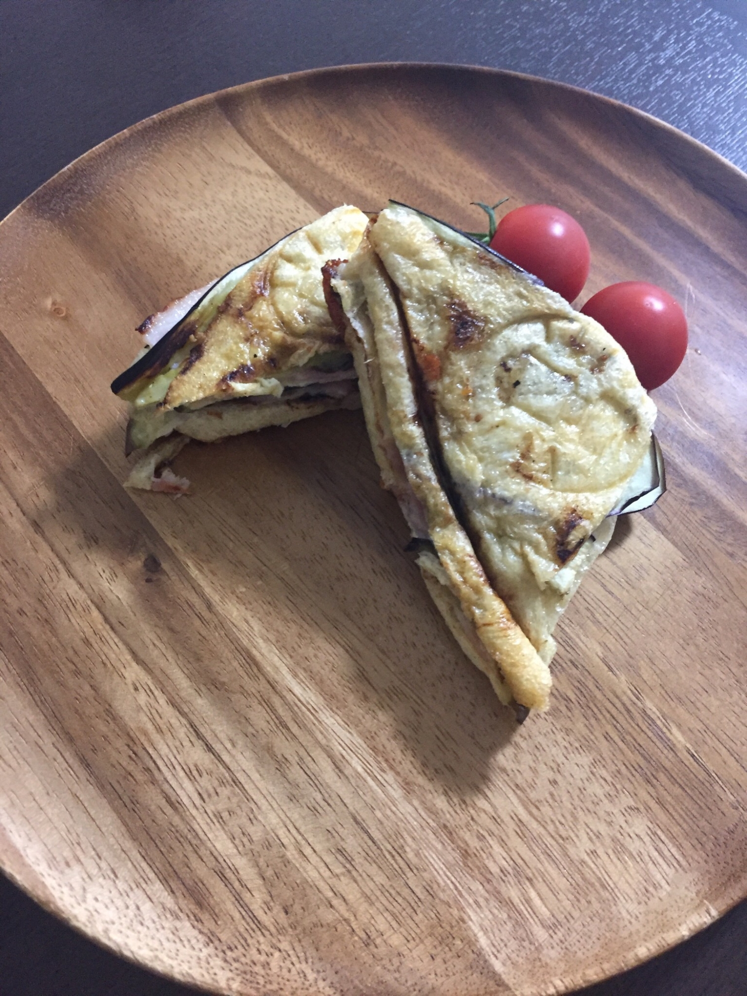 ホットサンドメーカーde油揚げとナスの重ね焼き♪