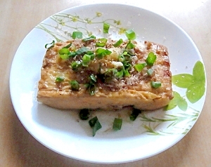 しょうゆ味の豆腐ステーキ