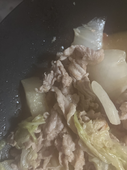 豚肉で、
大根の代わりに、冬瓜で作ってみました
レシピありがとうございます(*☻-☻*)