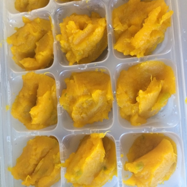 離乳食作り置き 5ヶ月以降 かぼちゃ編 レシピ 作り方 By なおちんママ 楽天レシピ 離乳食作り置き 5ヶ月以降 かぼちゃ編 レシピ 作り方 By なおちんママ 楽天レシピ