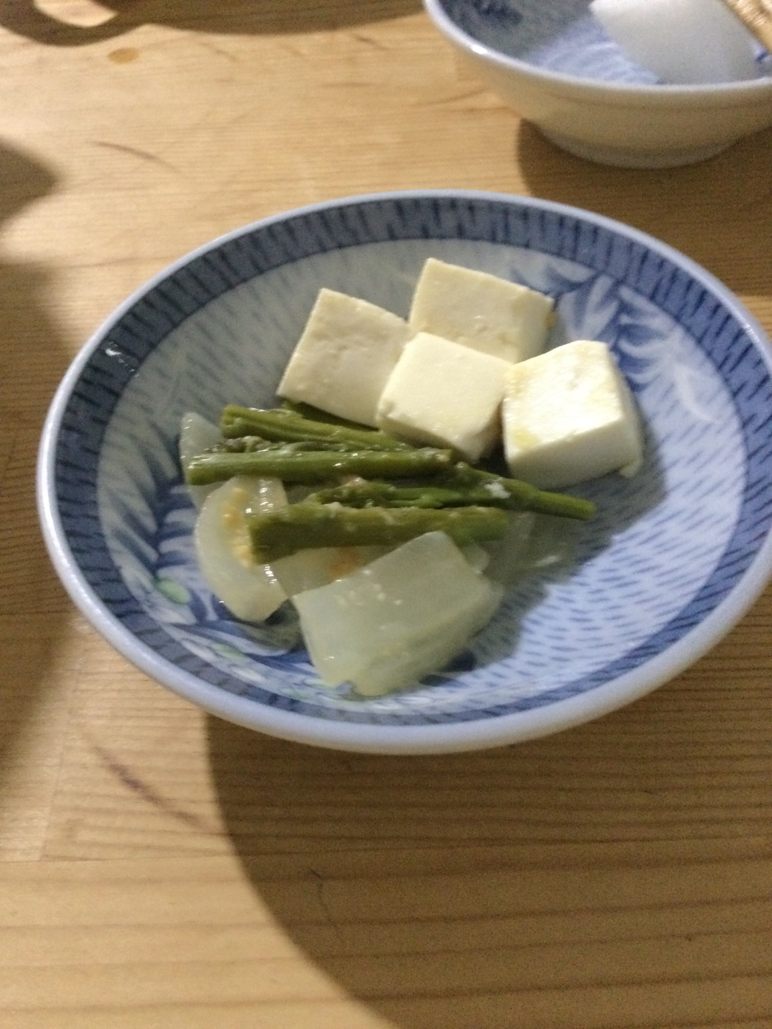 アスパラ玉ねぎ豆腐の味噌煮♪