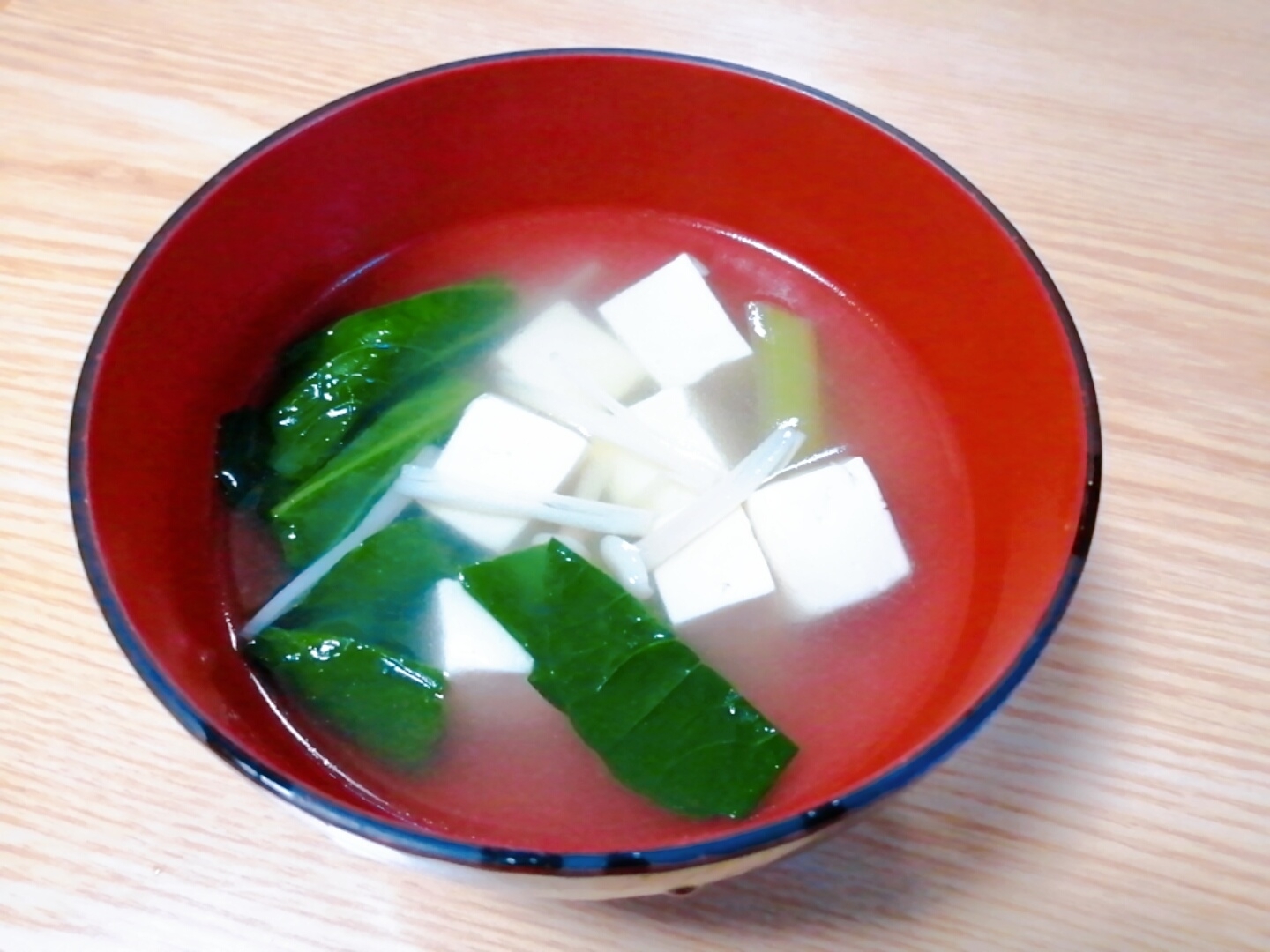 豆腐と小松菜とえのきのスープ