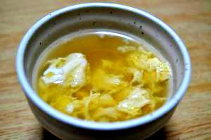 冷え性に♪生姜たっぷり中華卵スープ
