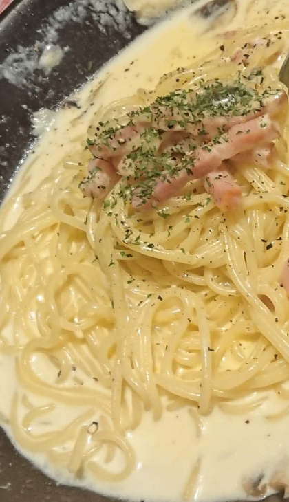 細麺うどんでカルボナーラ☆