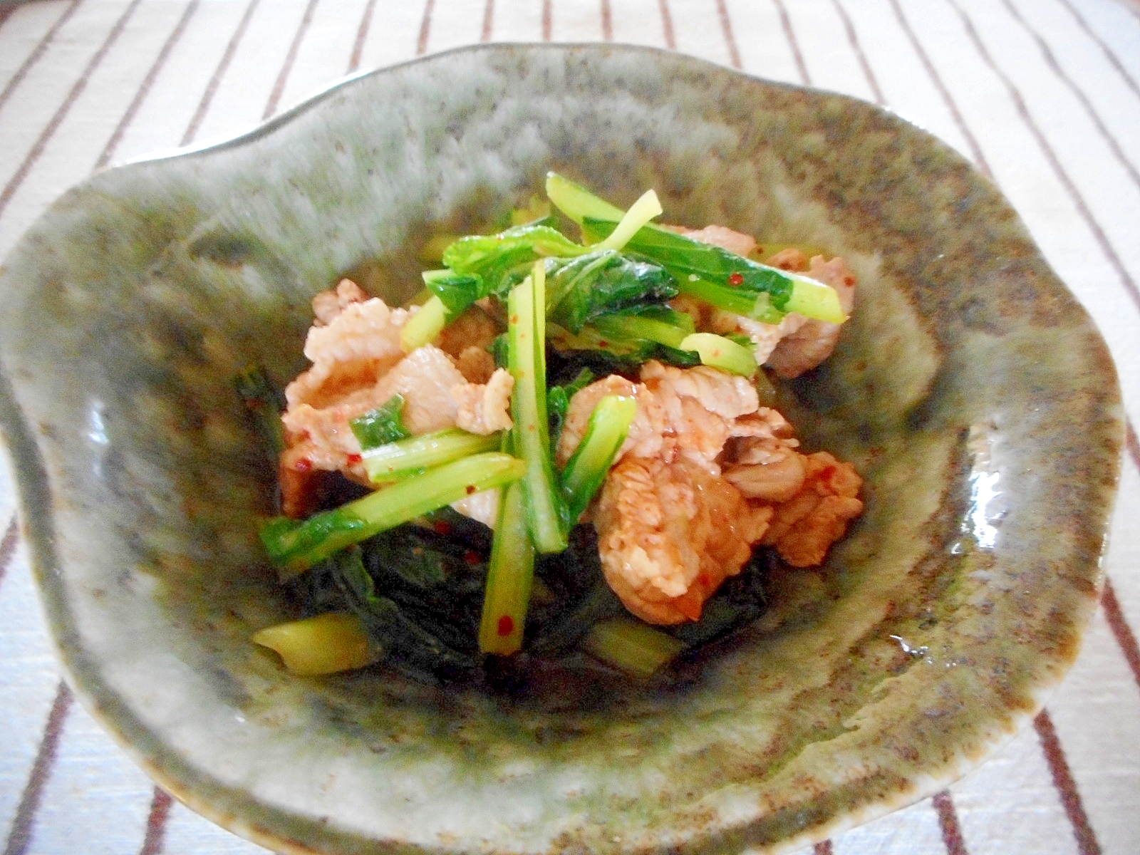 豚肉と小松菜のピリ辛味噌炒め