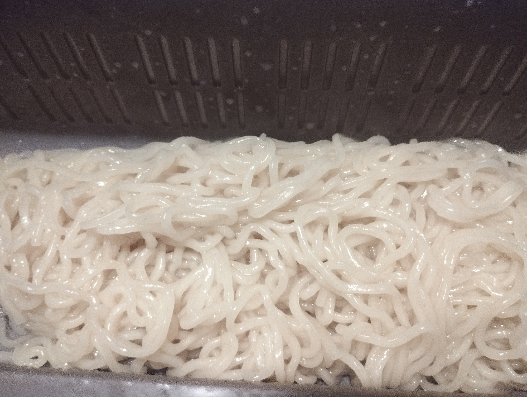 レンチンで生中華麺を茹でる方法