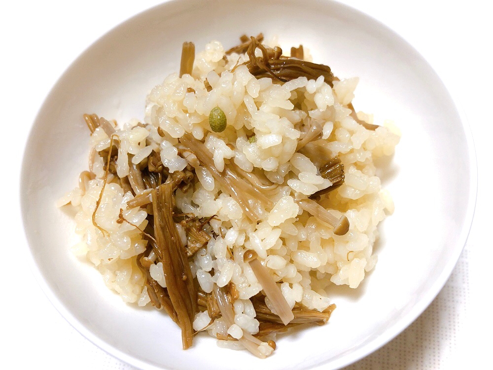 秋の味わい 茶エノキダケの炊き込みご飯 レシピ 作り方 By M H 楽天レシピ 秋の味わい 茶エノキダケの炊き込みご飯 レシピ 作り方 By M H 楽天レシピ