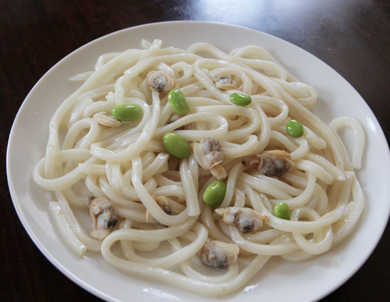 レンジで簡単！あさりのコンソメうどん