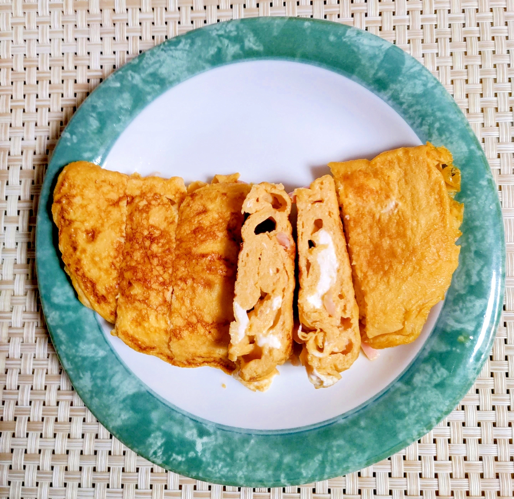 紅しょうが入り玉子焼き