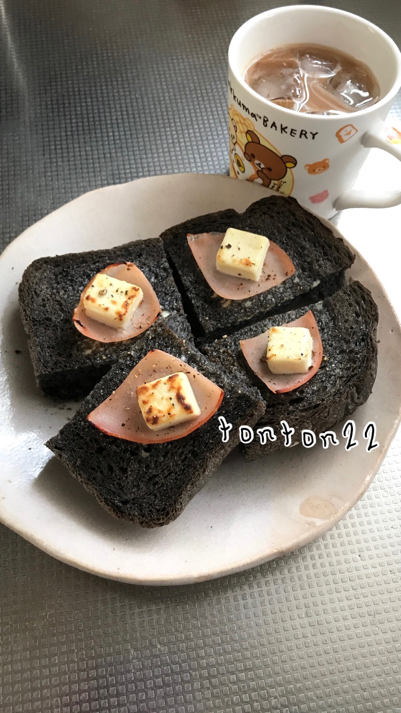 ハムクリームチーズトースト☆